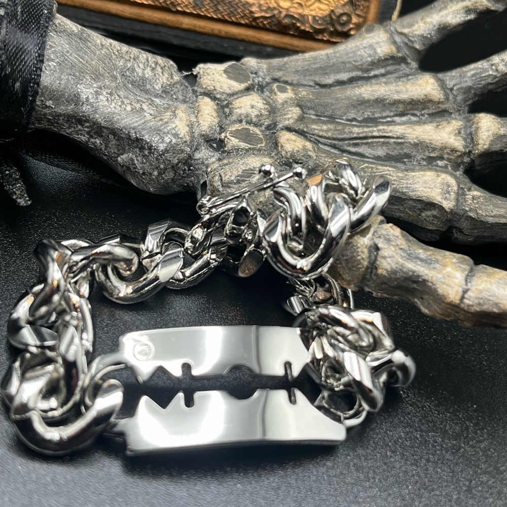 Authentic McQ by Alexander McQueen Razor Blade Men’s Bracelet 🔥Rare!🔥